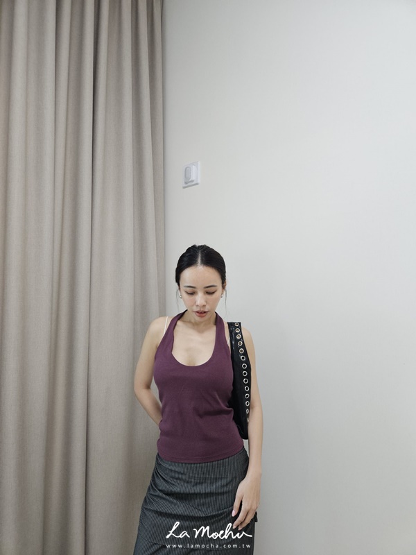 掛脖低領水洗坑條棉背心
